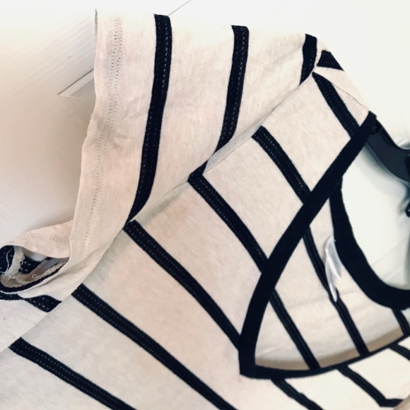 Motherhood Maternity Top - Picture 4 of 7